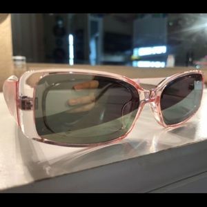Brand NEW fashion nova pink sunglasses
